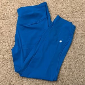 lululemon poolside blue base pace crop 23” leggings in size 10
